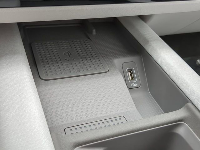 Used 2023 Hyundai Ioniq 6 Limited w/ Cargo Package image 23