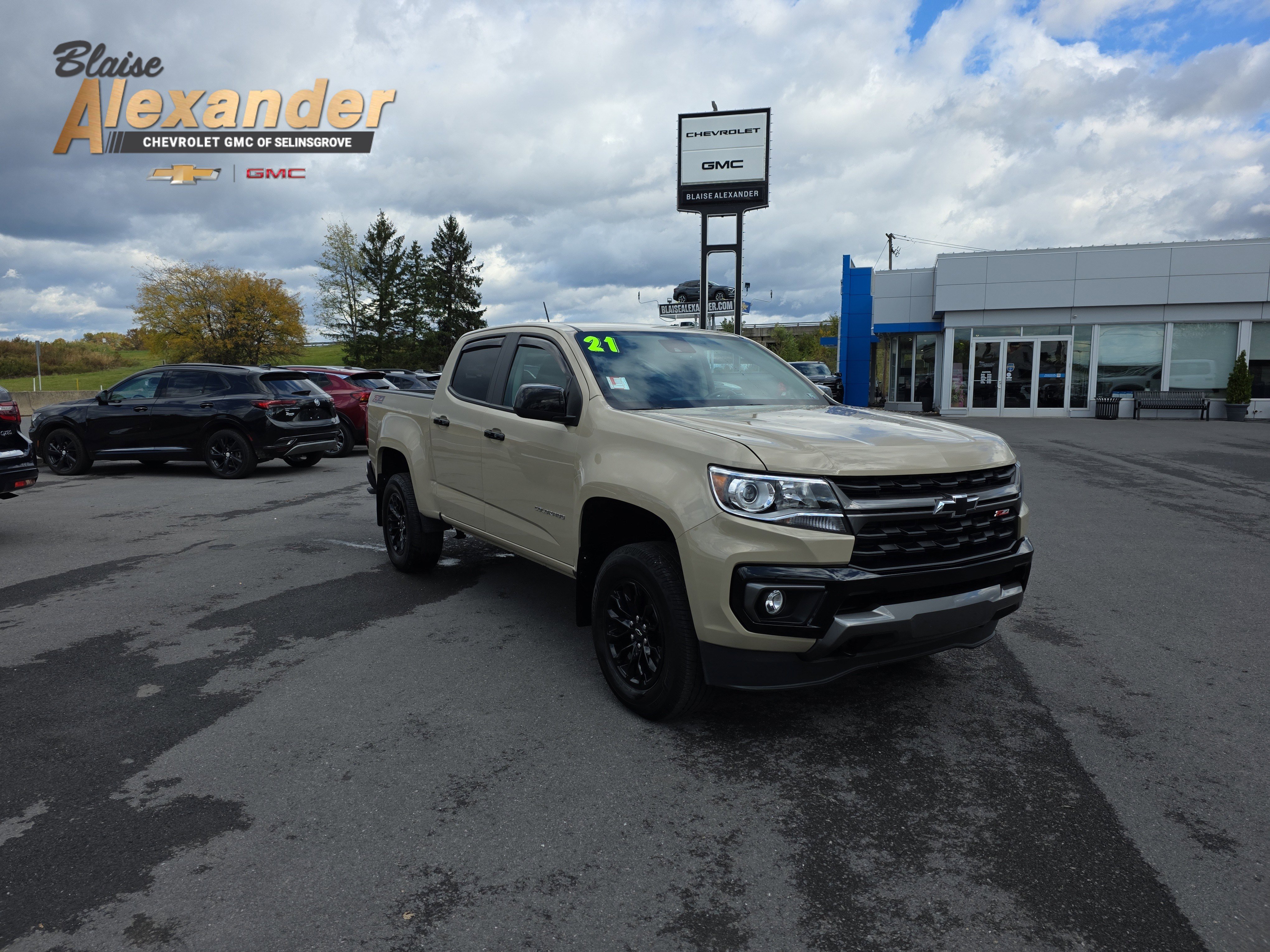 Used 2021 Chevrolet Colorado Z71 w/ Safety Package