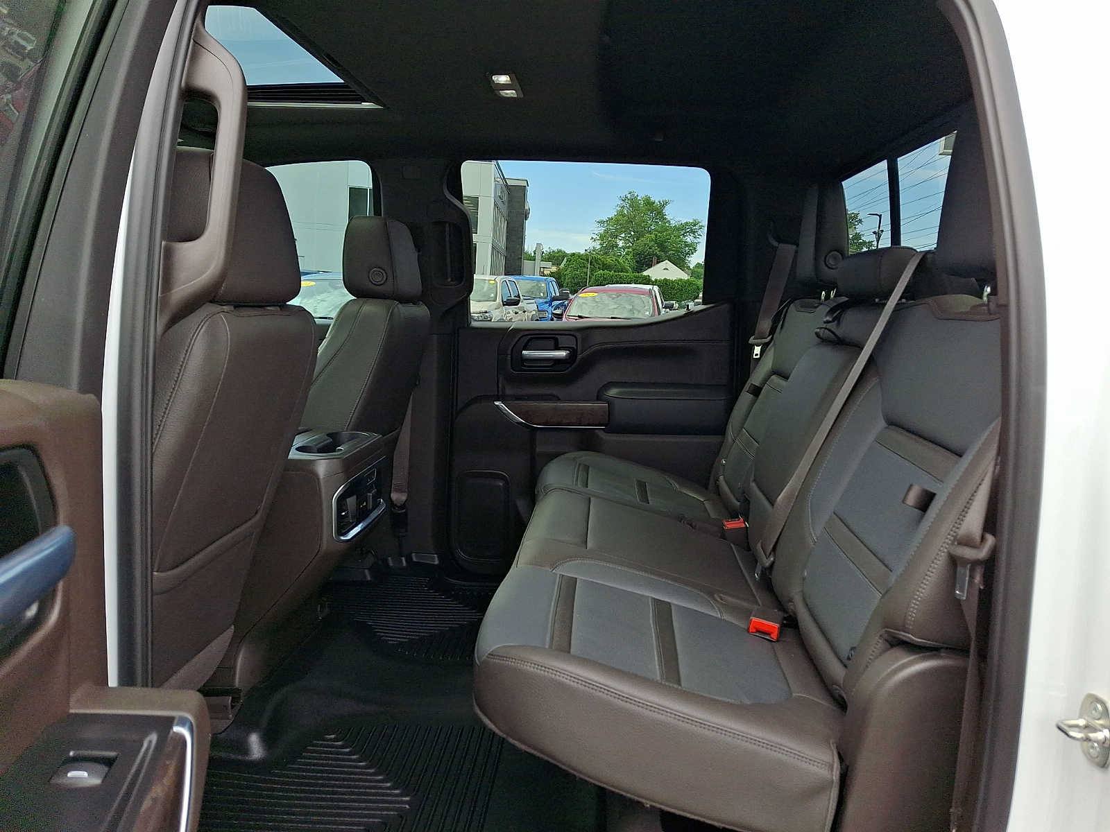 Used 2021 GMC Sierra 1500 Denali w/ Denali Ultimate Package AWD/4WD image 10