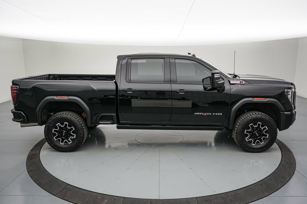 Used 2025 GMC Sierra 2500 AT4X w/ Snow Plow Prep/Camper Package AWD/4WD image 3