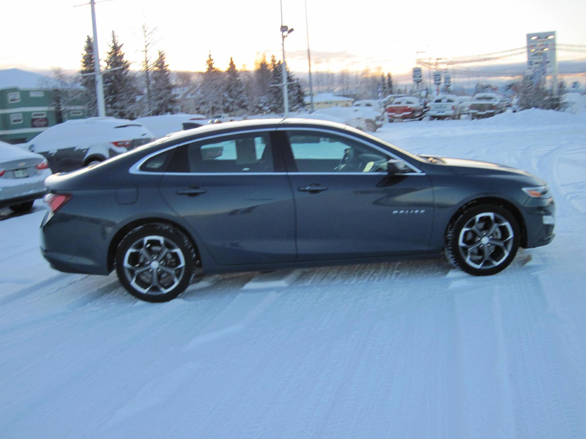 Used 2020 Chevrolet Malibu LT image 4