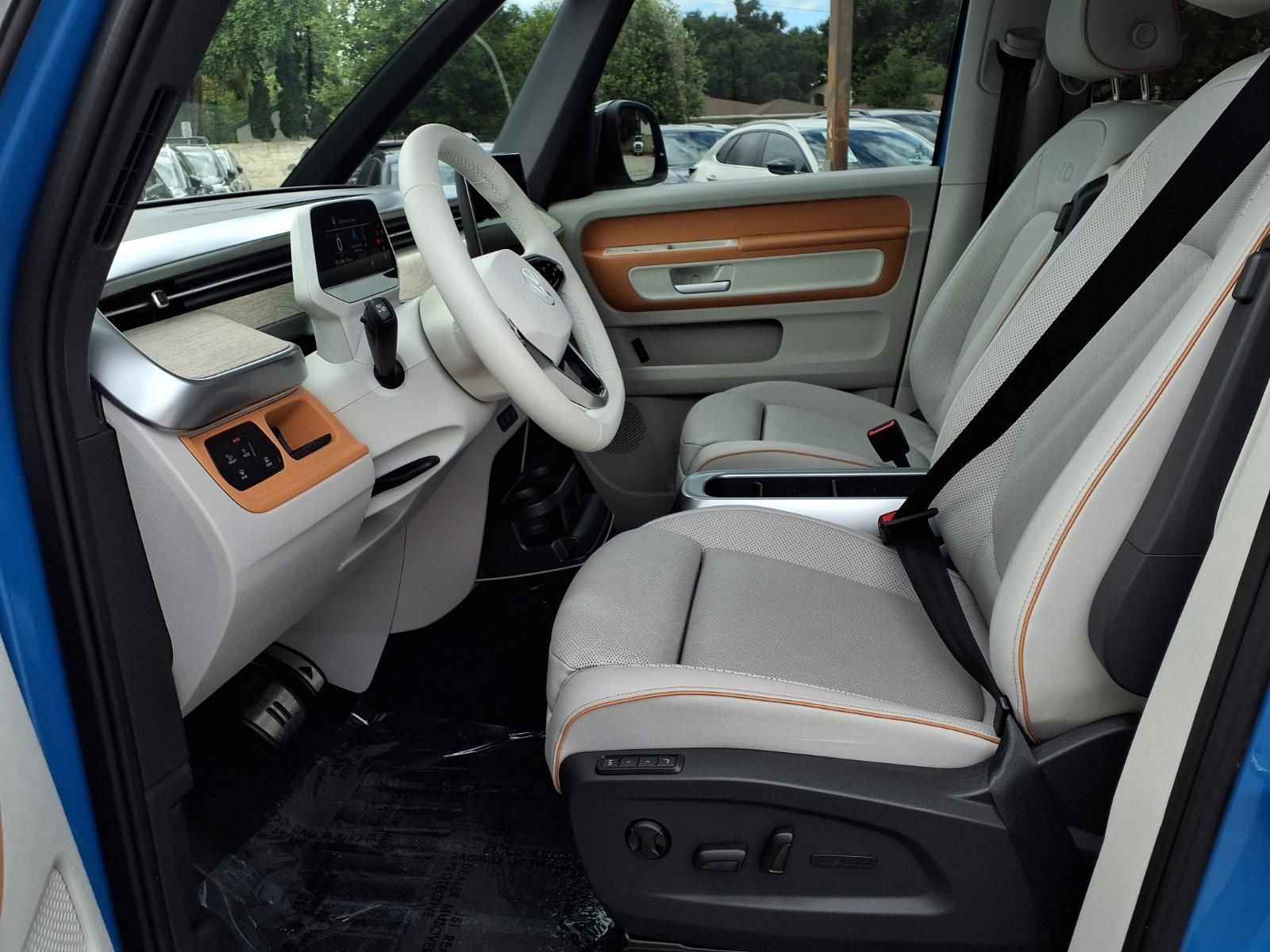 Certified 2025 Volkswagen ID. Buzz 1st Edition RWD image 20