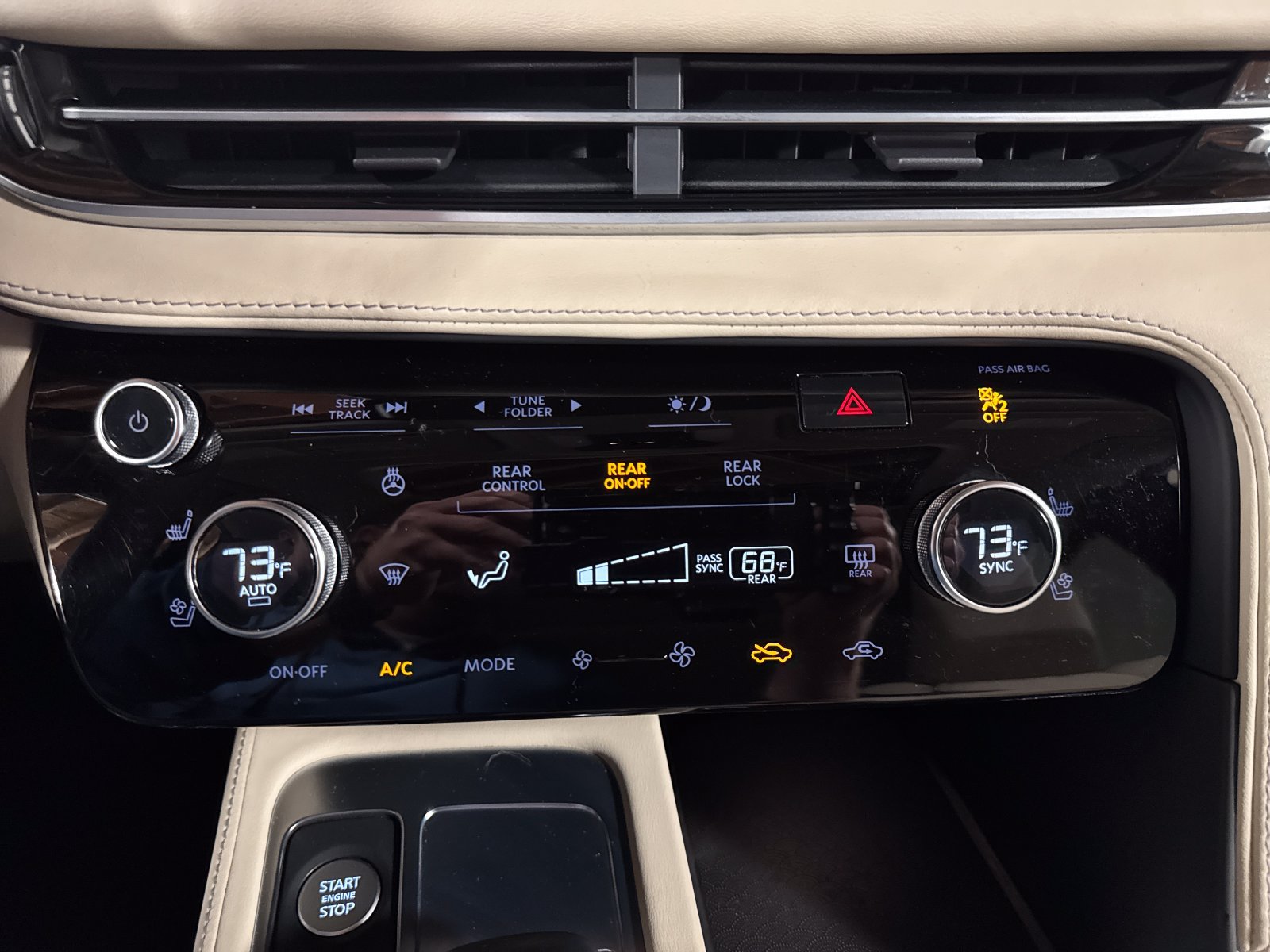 Used 2022 INFINITI QX60 Luxe w/ Performance Audio Package AWD/4WD image 19