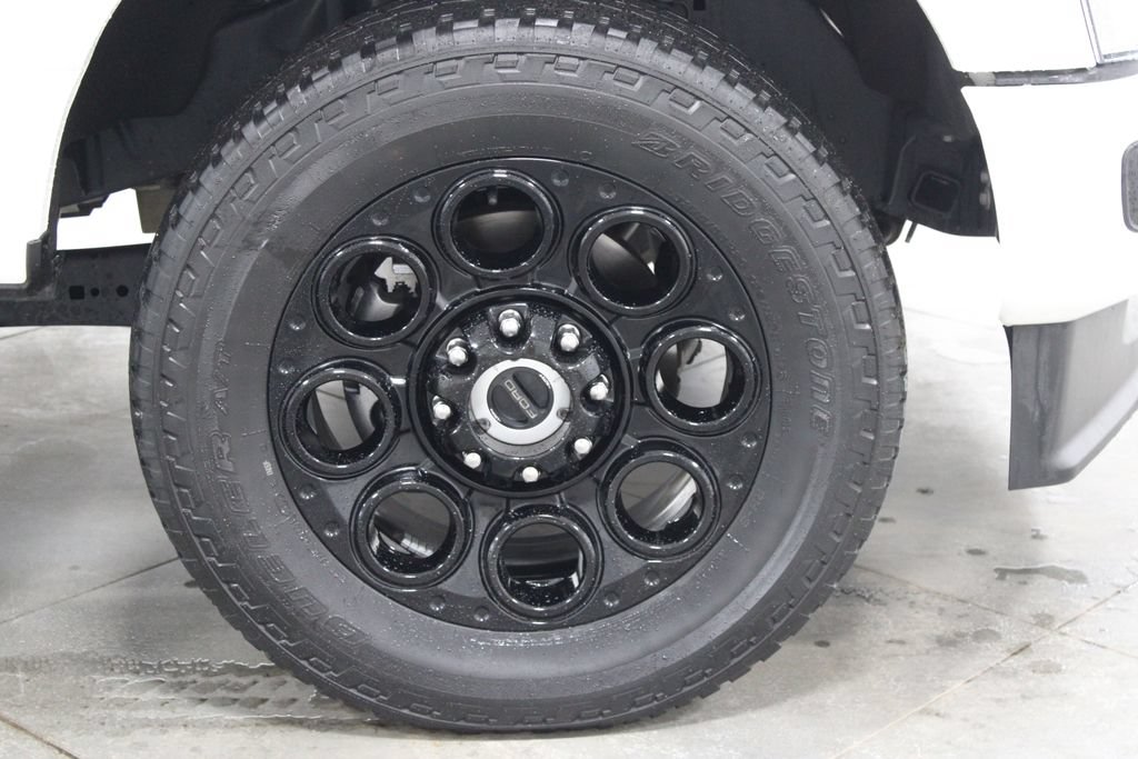 Used 2025 Ford F250 Lariat w/ Black Appearance Package AWD/4WD image 12