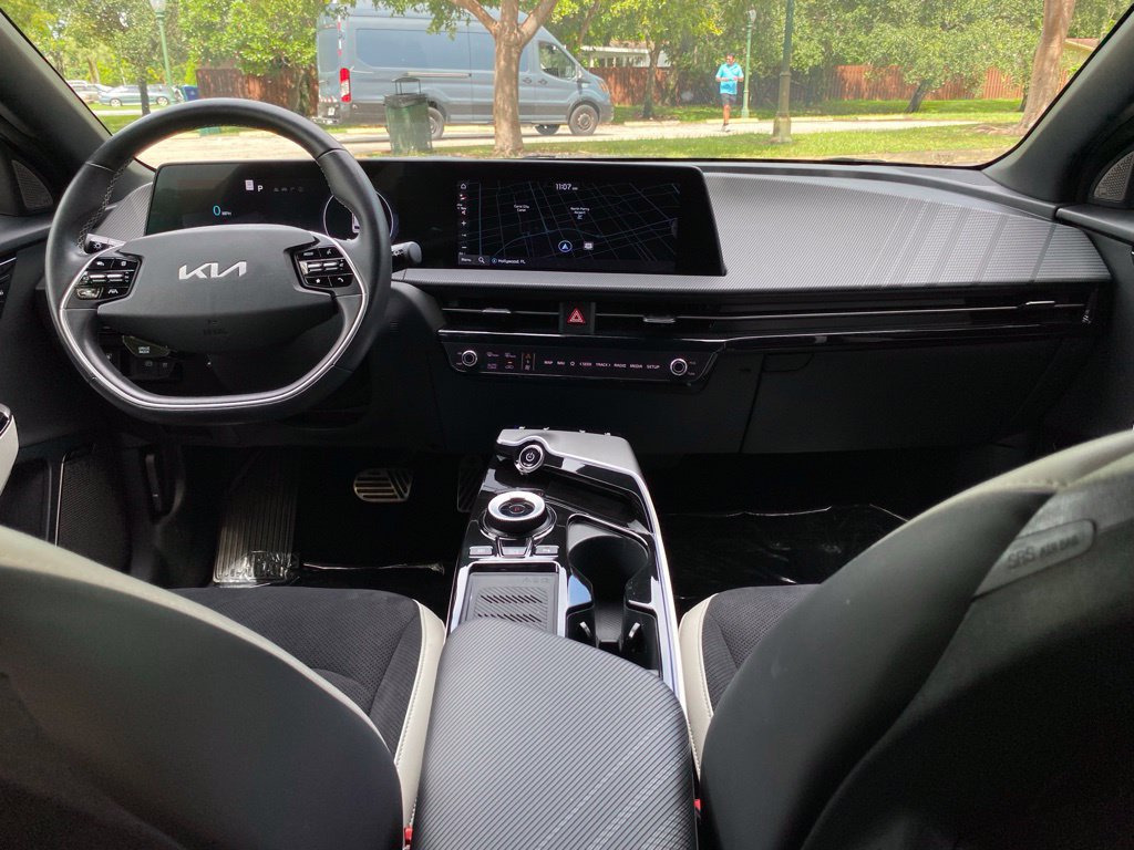 Used 2023 Kia EV6 GT-Line w/ GT-Line Suede Seat Package RWD image 32