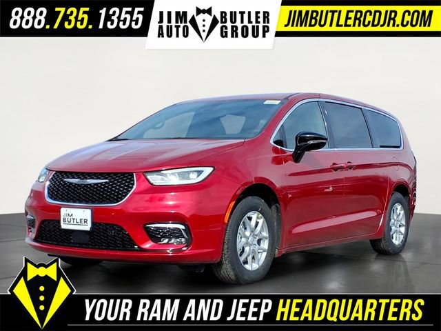 New 2026 Chrysler Pacifica Select image 1