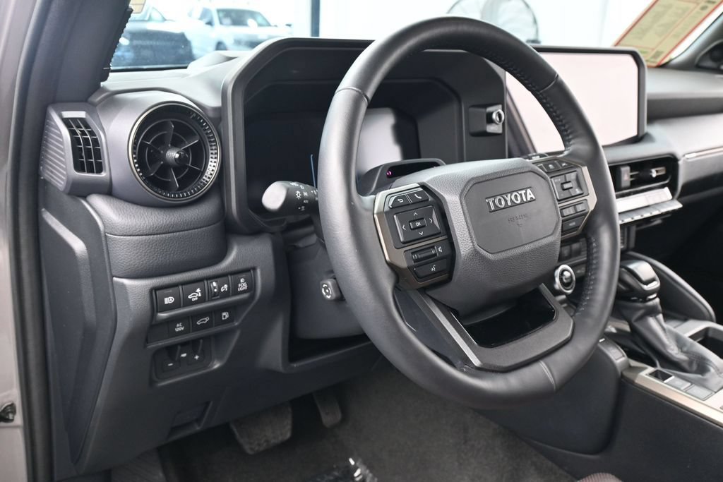 Used 2025 Toyota Land Cruiser w/ Premium Package AWD/4WD image 15