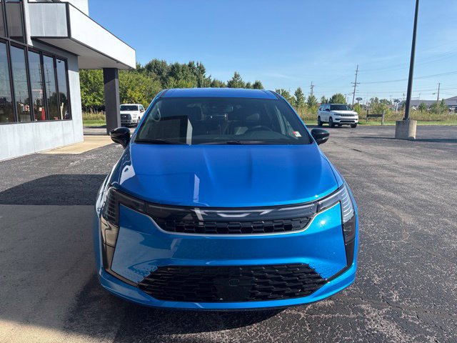 New 2027 Chrysler Pacifica Select FWD image 7
