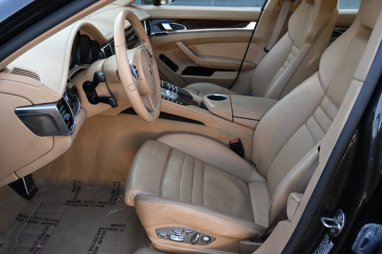 Used 2010 Porsche Panamera 4S AWD/4WD image 10