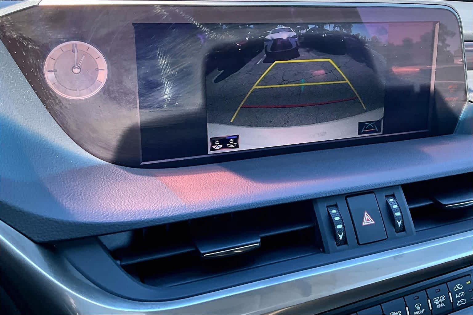 Used 2019 Lexus ES 350 w/ Premium Package FWD image 25