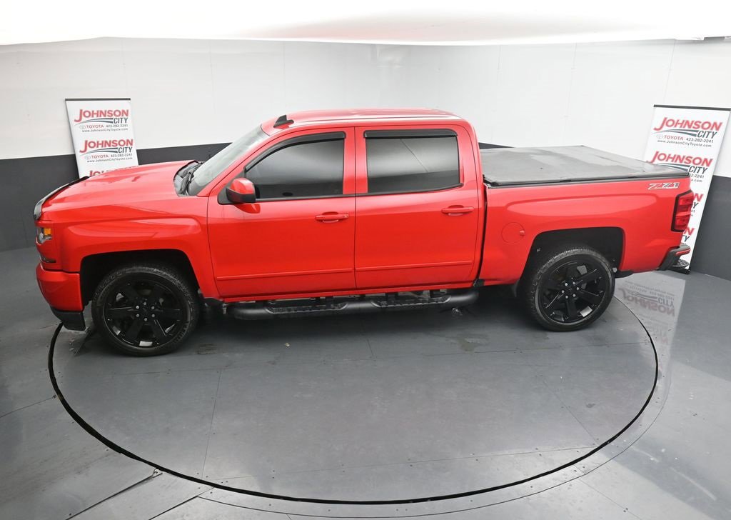 Used 2017 Chevrolet Silverado 1500 LT w/ All Star Edition image 34