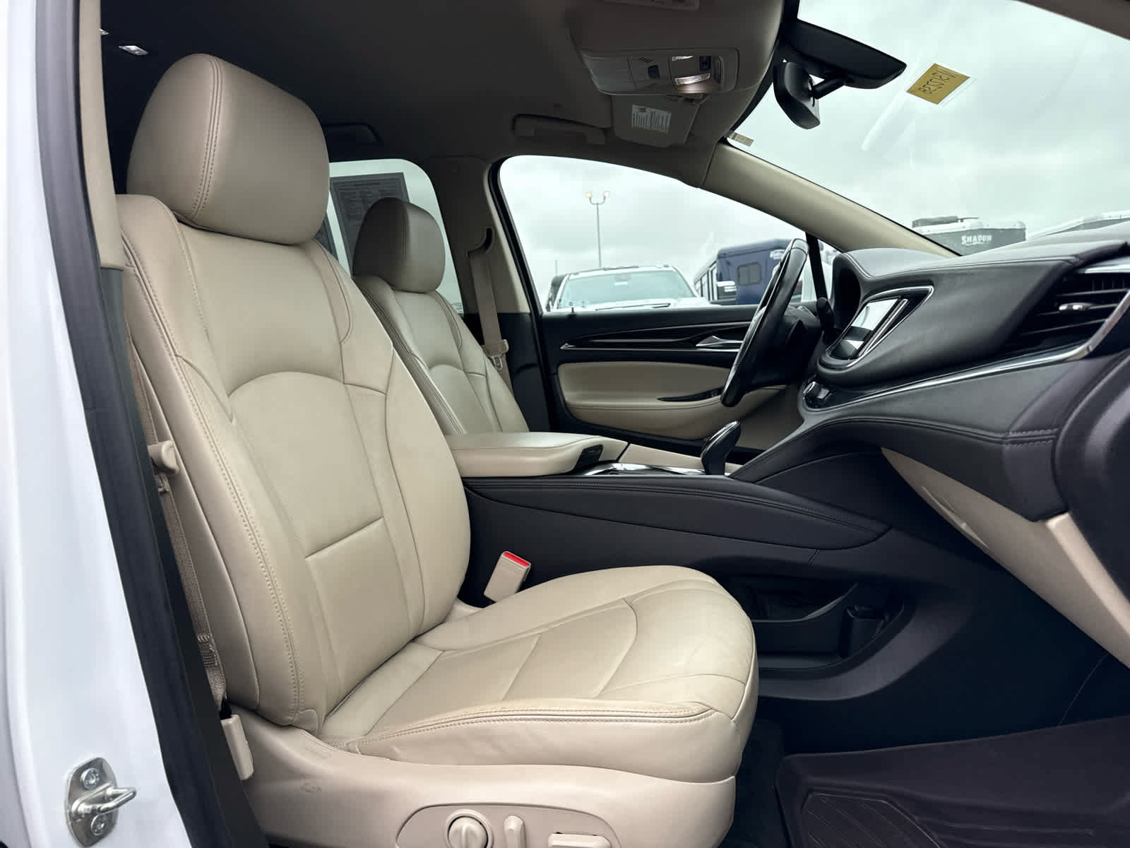 Certified 2020 Buick Enclave Essence w/ Sound and Sites Package AWD/4WD image 26