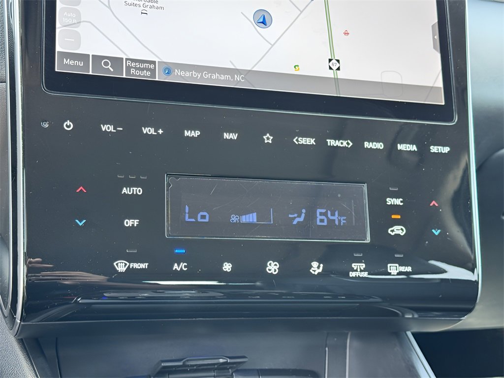 Used 2024 Hyundai Tucson Limited image 35