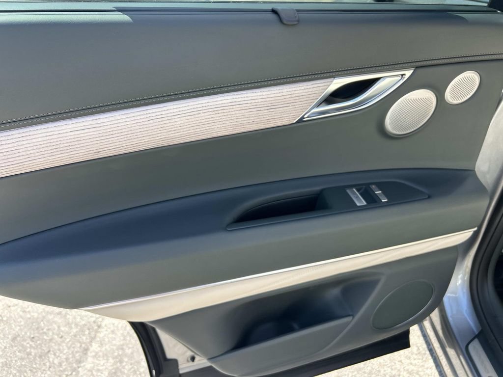 New 2027 Genesis GV80 2.5T Prestige AWD/4WD image 21