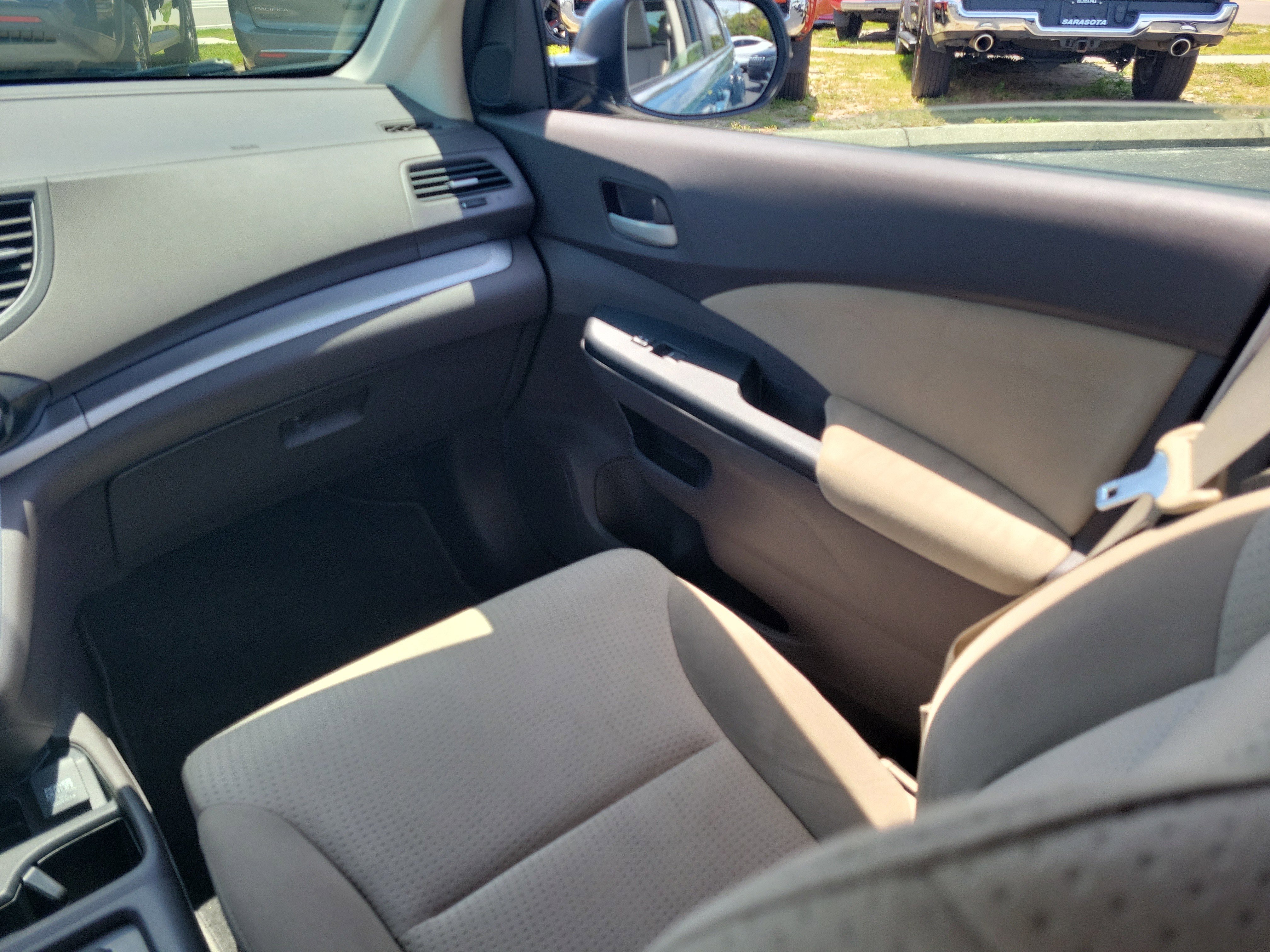 Used 2014 Honda CR-V EX image 18