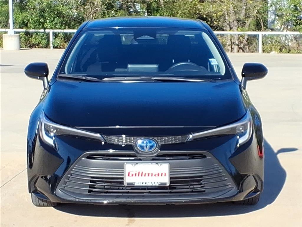 Used 2023 Toyota Corolla LE image 4