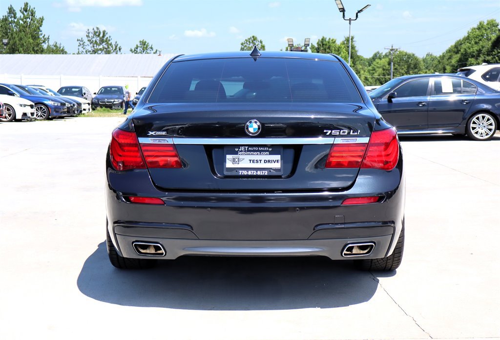 Used 2014 BMW 750Li xDrive AWD/4WD image 6