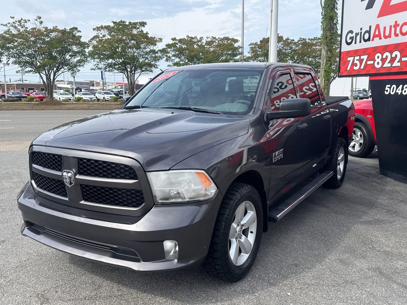 Used 2016 RAM 1500 Express w/ Popular Equipment Group AWD/4WD image 8