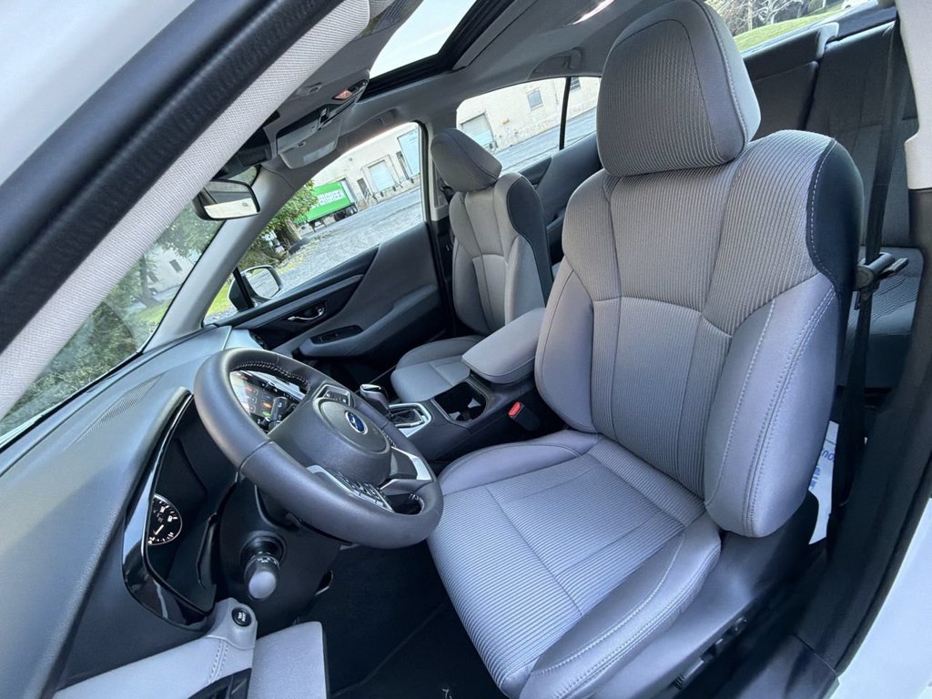 Certified 2025 Subaru Legacy Premium AWD/4WD image 15