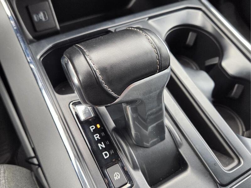 Used 2023 Ford F150 Lightning XLT AWD/4WD image 25