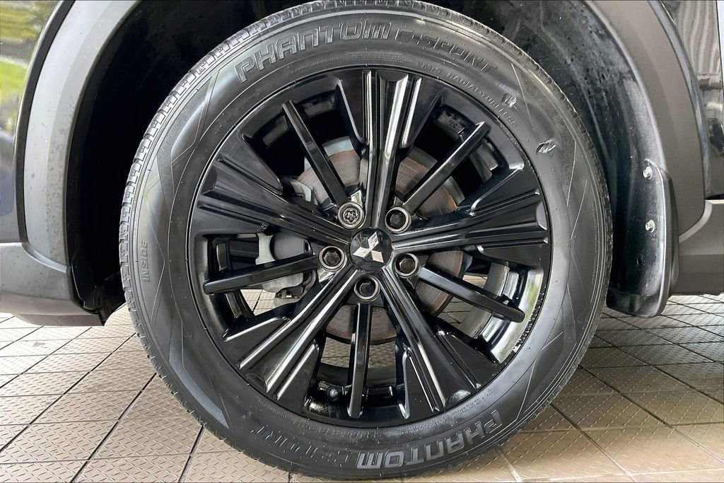 Used 2020 Mitsubishi Eclipse Cross LE image 31