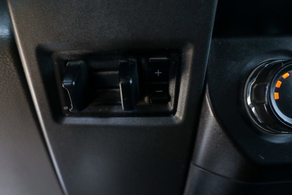 Used 2019 Ford F250 XL w/ Power Equipment Group AWD/4WD image 34
