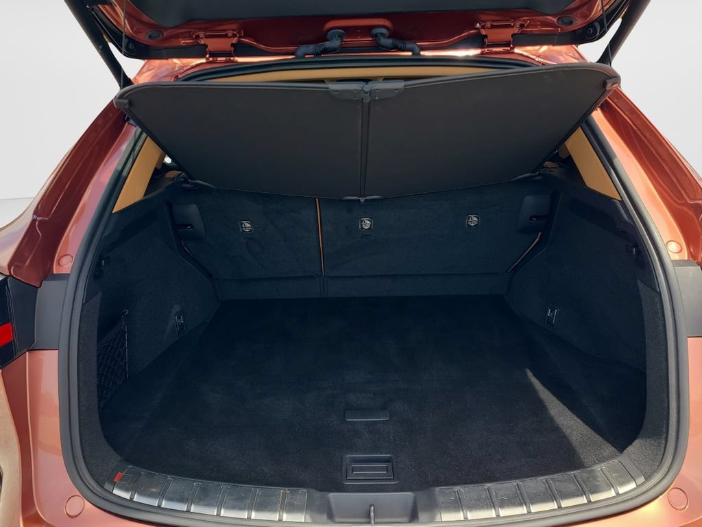 Used 2025 Lexus NX 250 FWD w/ Towing Package (2000 Lbs) image 9