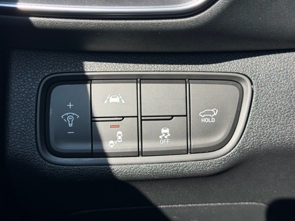 Used 2019 Hyundai Santa Fe FWD image 12