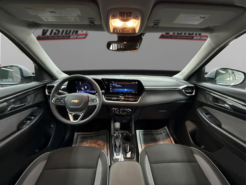 Used 2025 Chevrolet TrailBlazer LT w/ Convenience Package image 26