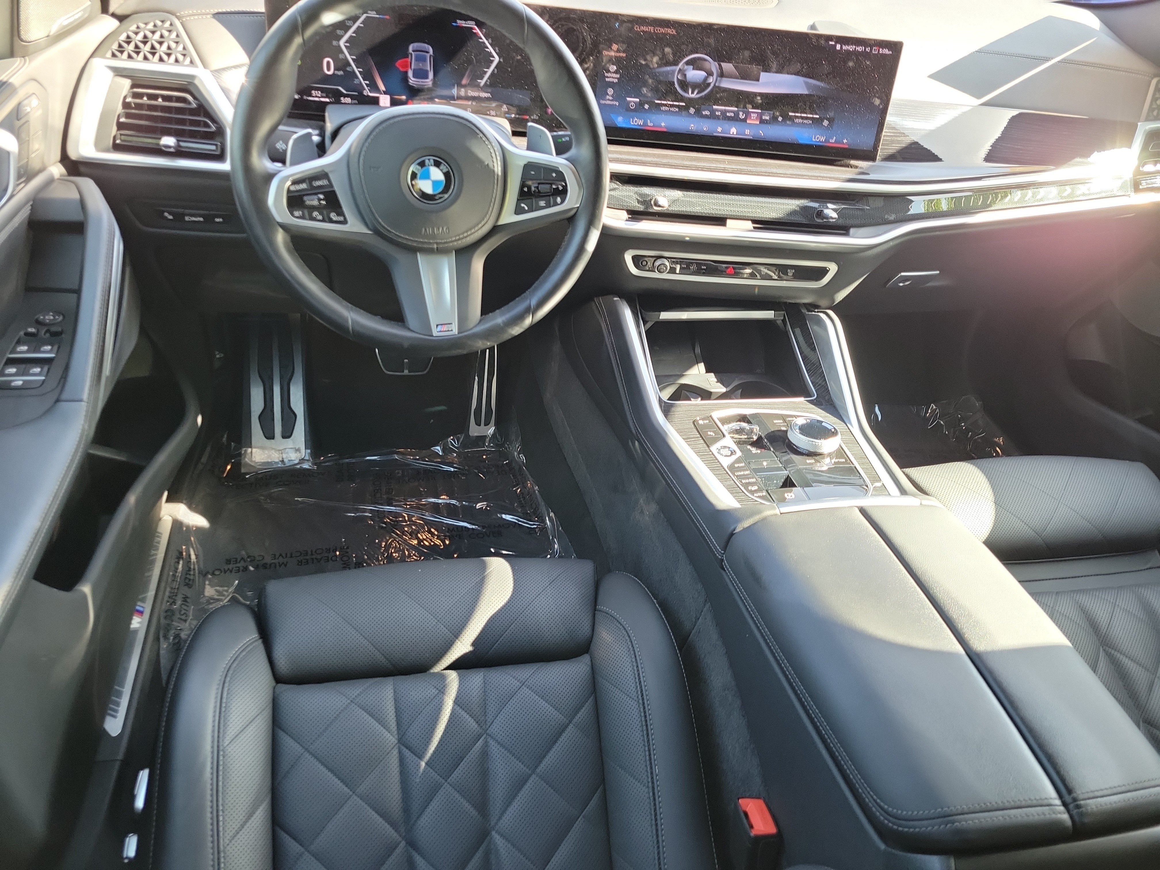 Used 2024 BMW X6 xDrive40i w/ Executive Package AWD/4WD image 7