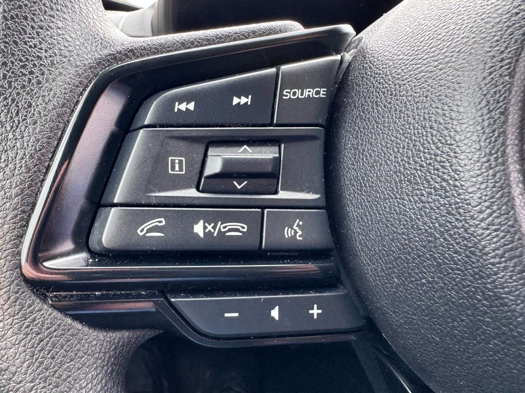 Used 2024 Subaru Crosstrek 2.0i Premium image 17