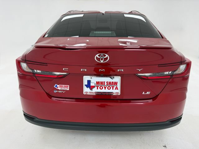 Used 2025 Toyota Camry LE FWD image 39