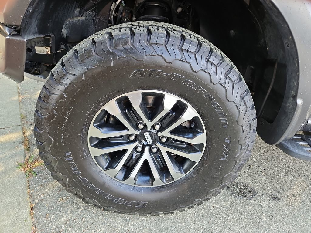 Used 2020 Ford F150 Raptor AWD/4WD image 33