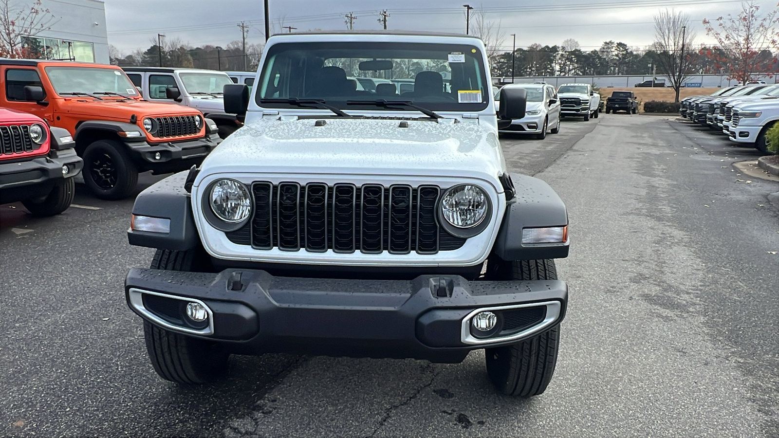 New 2026 Jeep Gladiator Sport AWD/4WD image 3