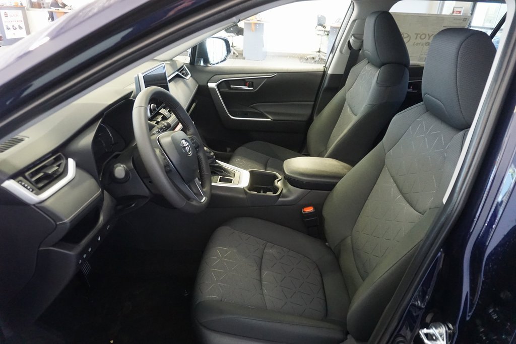 New 2025 Toyota RAV4 XLE image 23