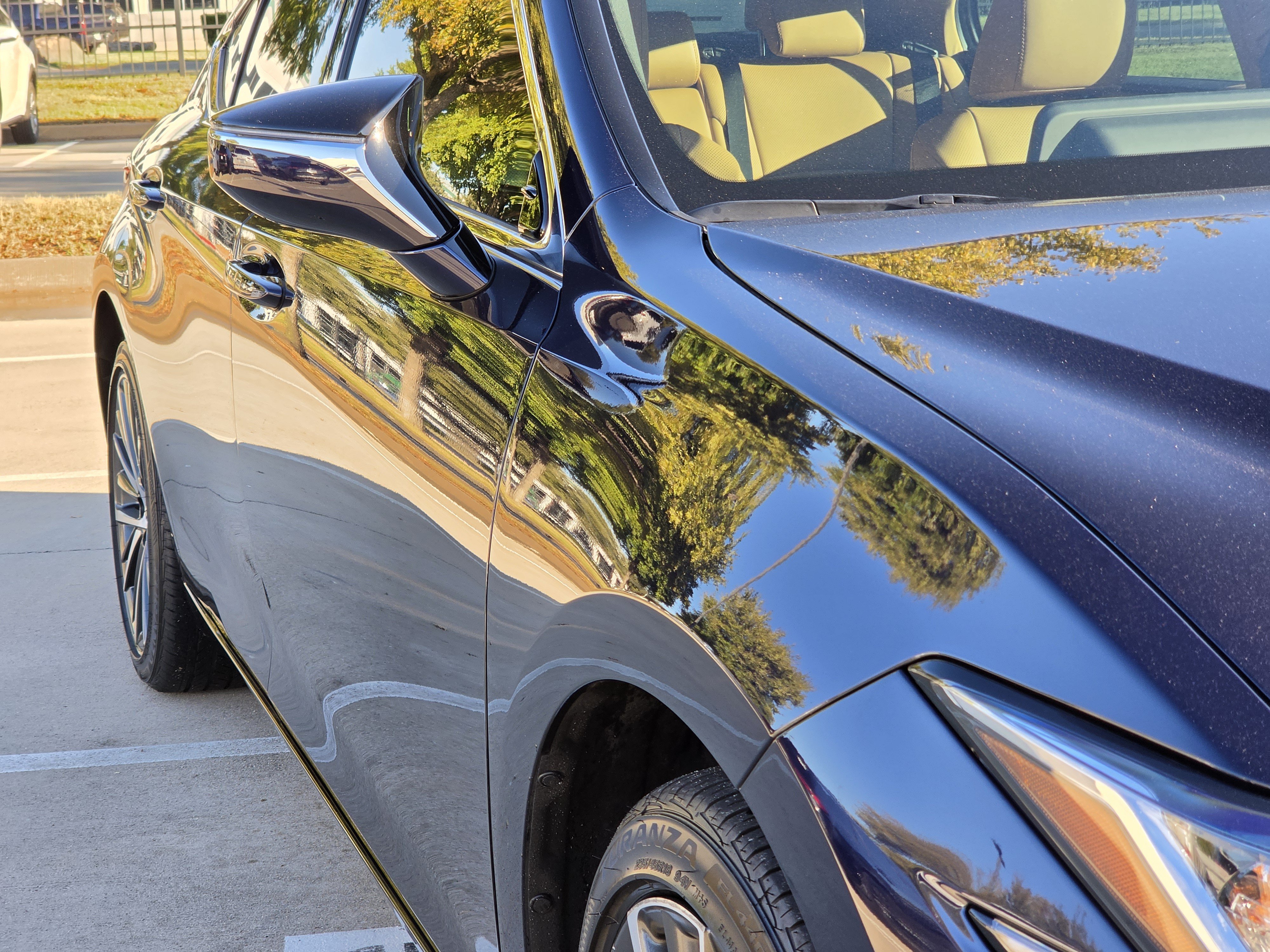 Used 2025 Lexus ES 350 w/ Premium Package FWD image 12