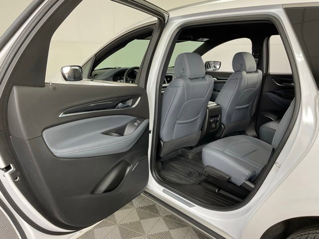 Used 2023 Buick Enclave Essence image 34