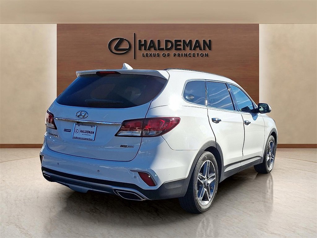 Used 2017 Hyundai Santa Fe SE image 6