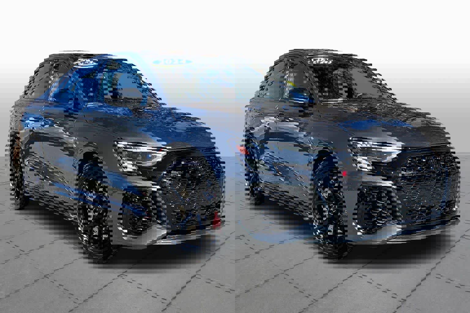 Used 2024 Audi RS 3 image 3