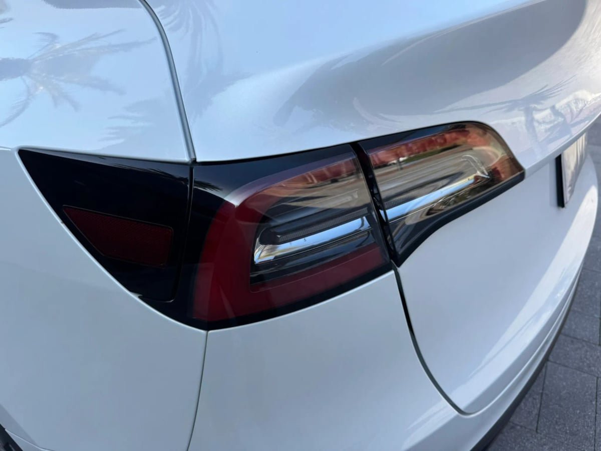 Used 2023 Tesla Model Y Long Range AWD/4WD image 34