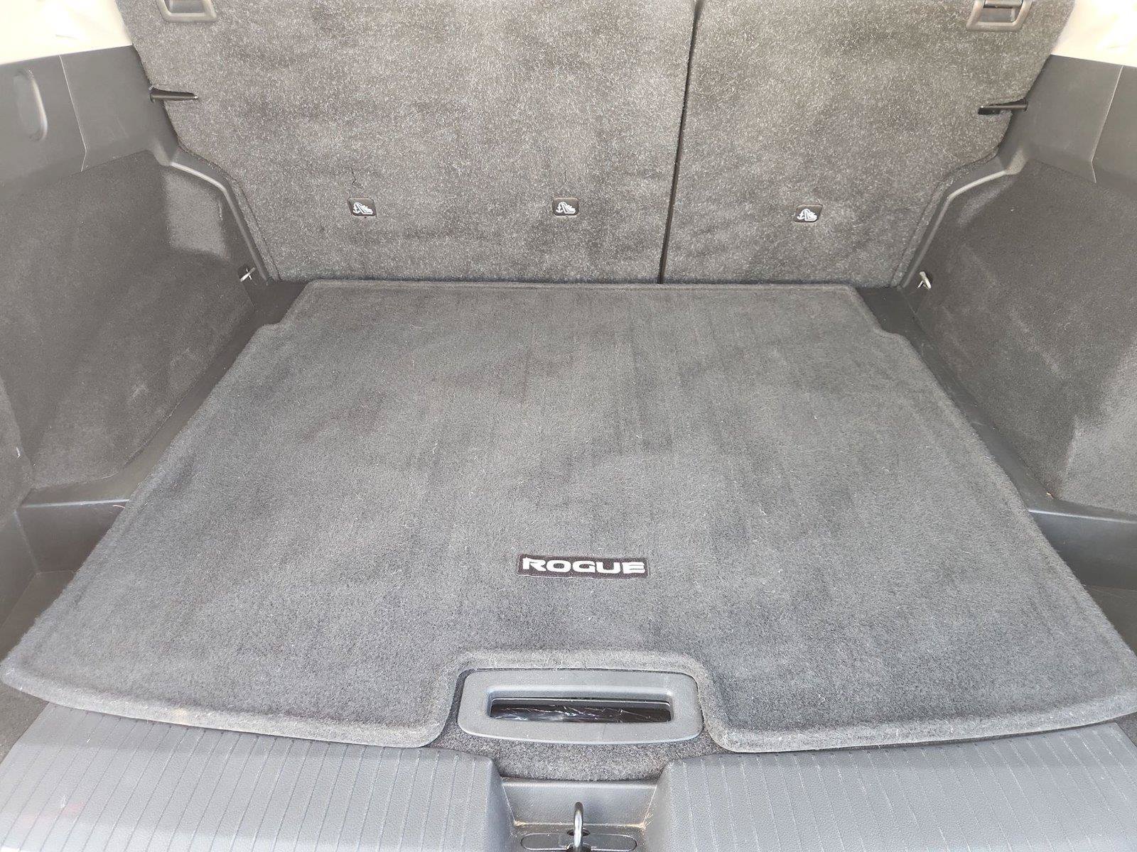 Used 2023 Nissan Rogue SV FWD image 24