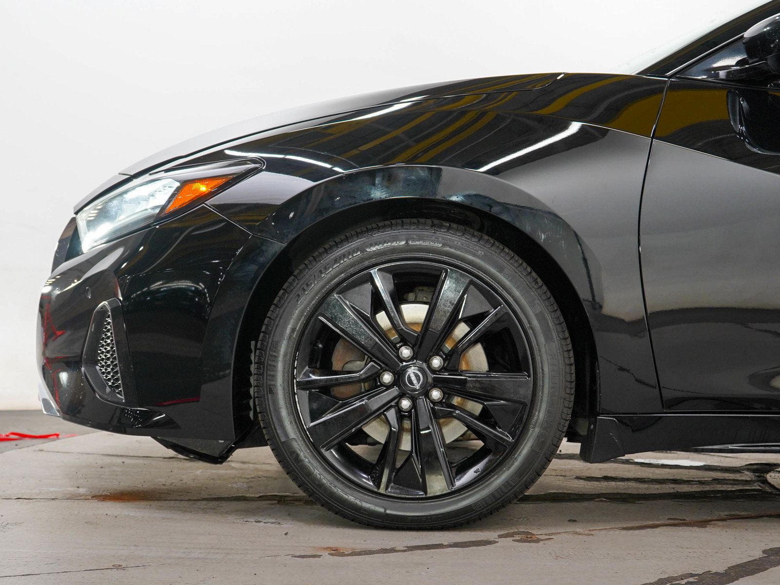 Used 2023 Nissan Maxima SL FWD image 22