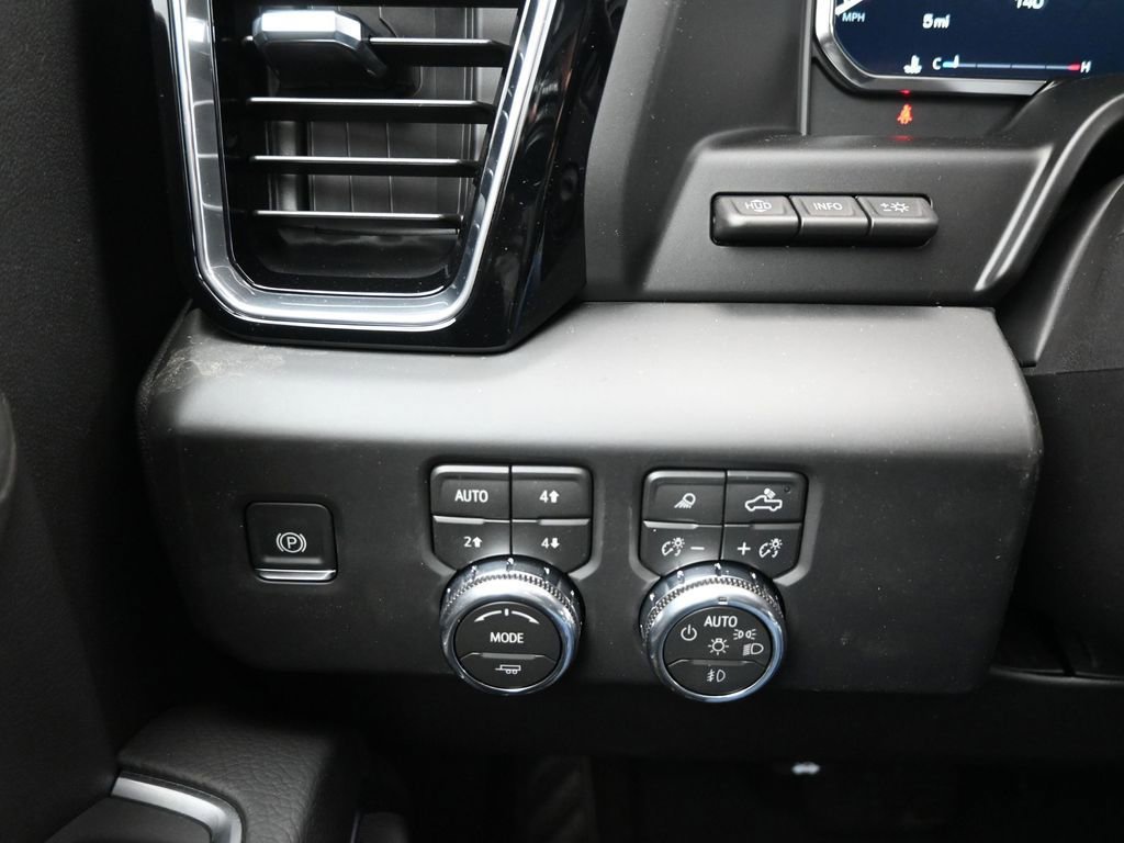 New 2026 GMC Sierra 1500 Denali w/ Denali Reserve Package AWD/4WD image 22