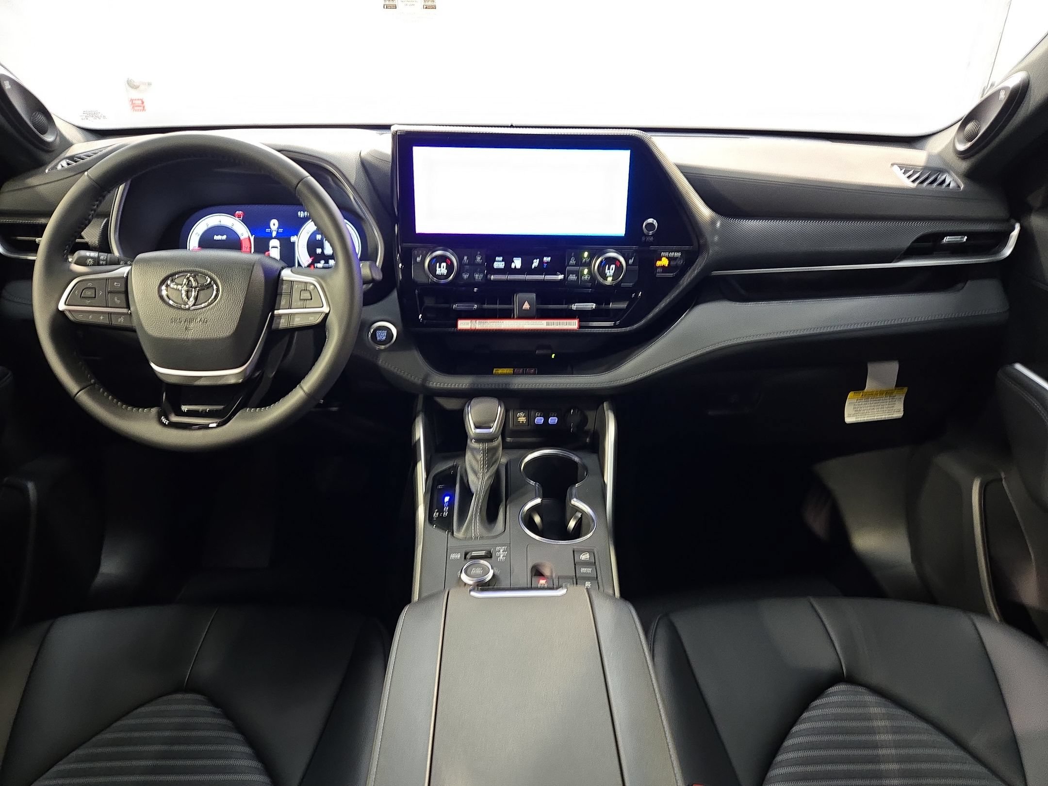 New 2026 Toyota Highlander XSE AWD/4WD image 9