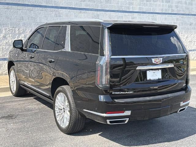 Certified 2025 Cadillac Escalade Premium Luxury AWD/4WD image 5