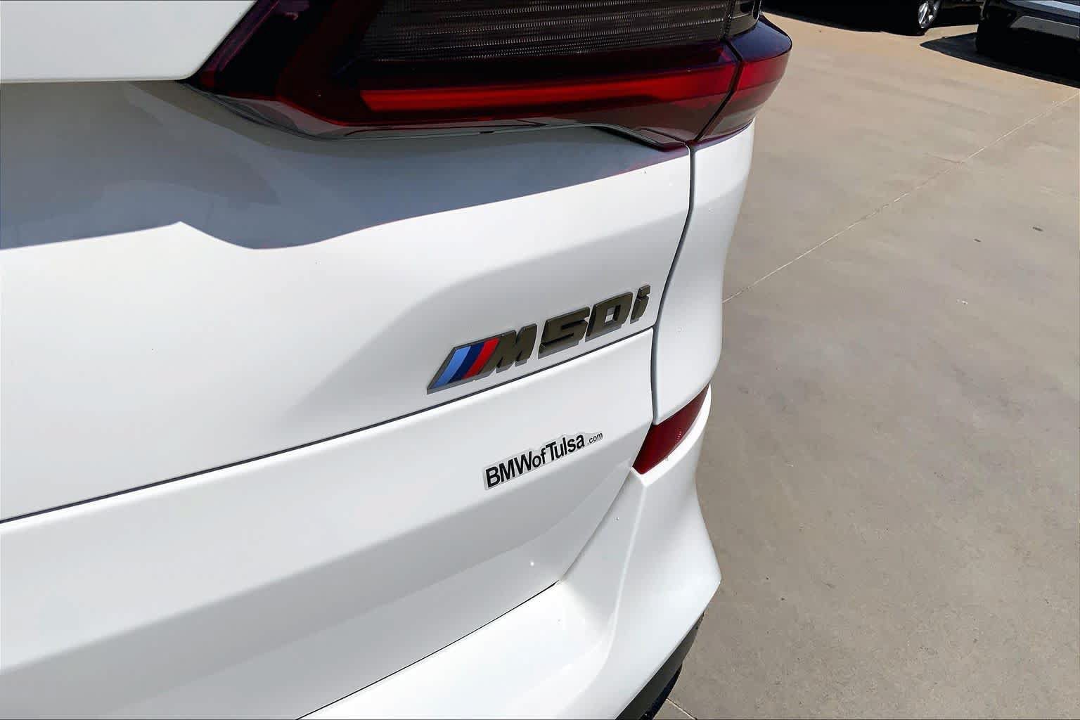 Used 2020 BMW X5 M50i w/ Executive Package AWD/4WD image 9