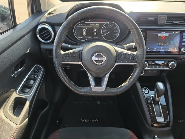 Certified 2025 Nissan Versa SR FWD image 13