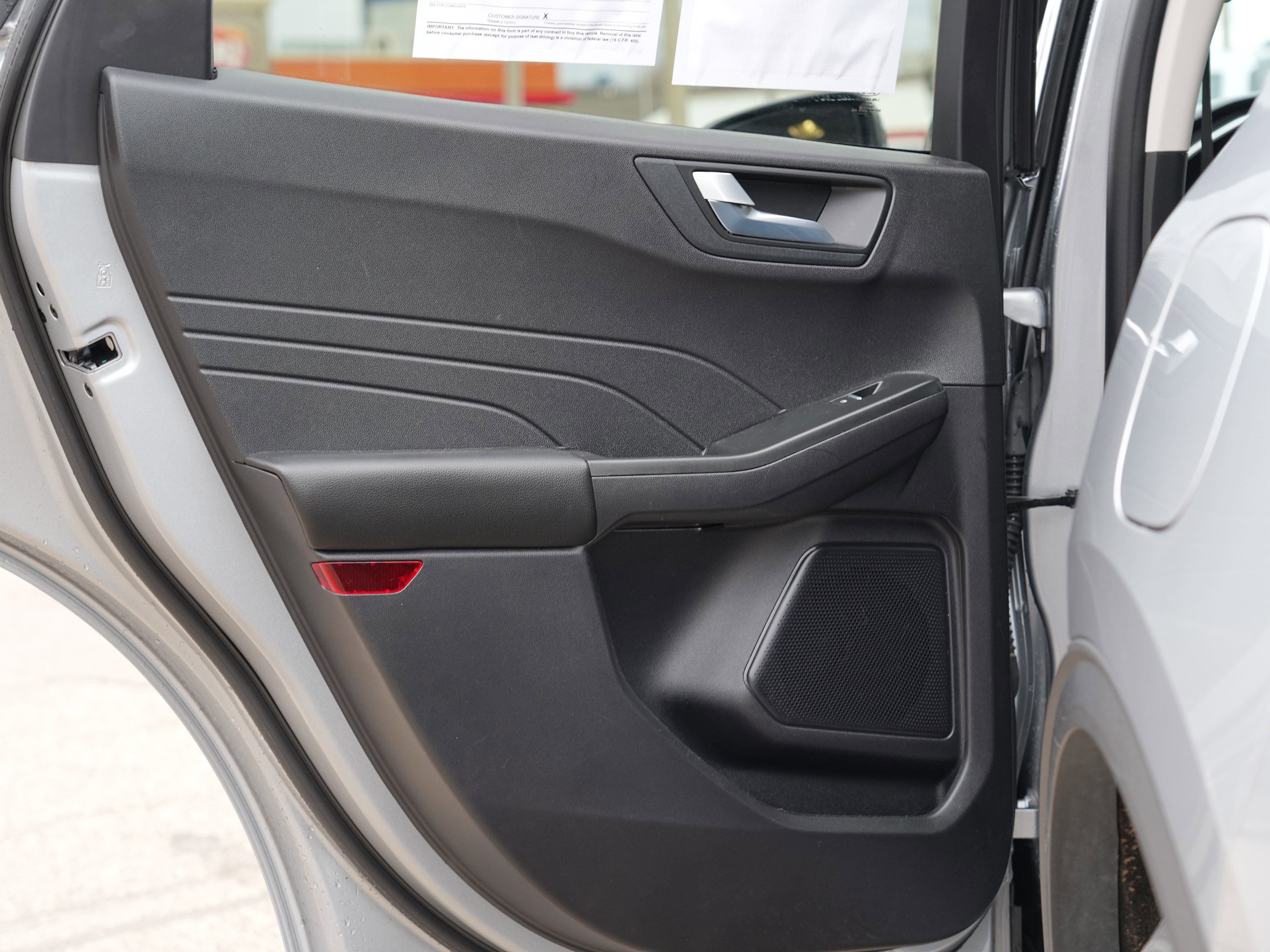 Used 2022 Ford Escape SEL image 23