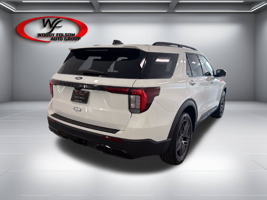 New 2027 Ford Explorer ST-Line w/ Premium Package AWD/4WD image 6