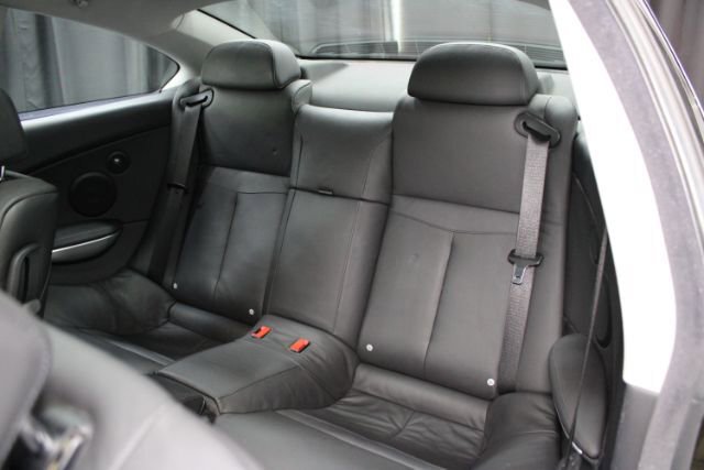 Used 2008 BMW 650i Coupe w/ Sport Pkg image 19